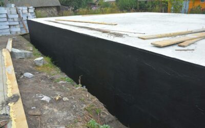 Izolacja fundament&oacute;w a usytuowanie budynku